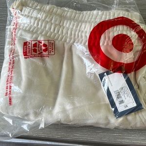 Universal thread shorts